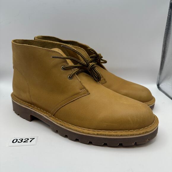 CLARKS Men's 10 Overdale Mid Wheat Nubuck Soft Leather Rubber Sole - Picture 2 of 6